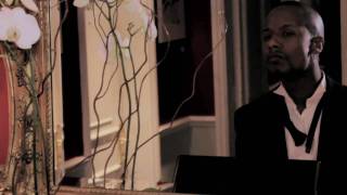 SB.TV - Cerose - The Piano Man [Music Video]