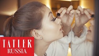 Алеся Кафельникова показывает, как сделать макияж за 5 минут
