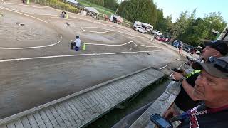 FOLLOW THE LEADER. Crestwood RC Finale E-Truggy AMAIN