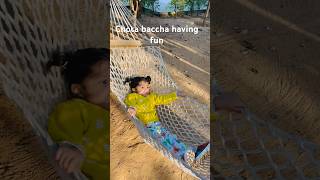 Chota baccha jaan k na aankh dikhana re.