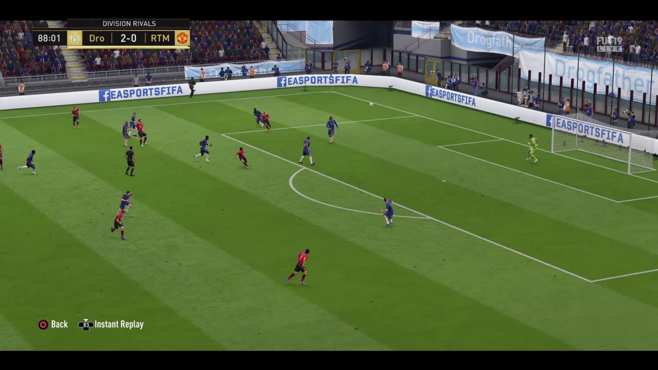 FIFA 19 TOTS Van Persie