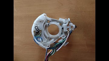 A brief description of the turn signal switch in a 1967 Mustang.