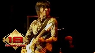 J-Rocks - Lepaskan Diriku (Live Konser Lampung 4 November 2005)