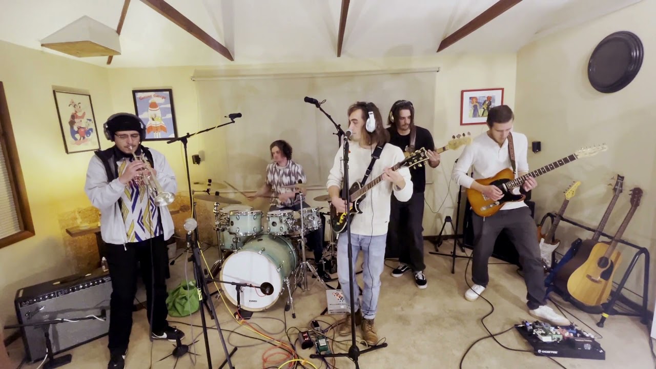 "Coyotes" (Live Session) - The Troubs
