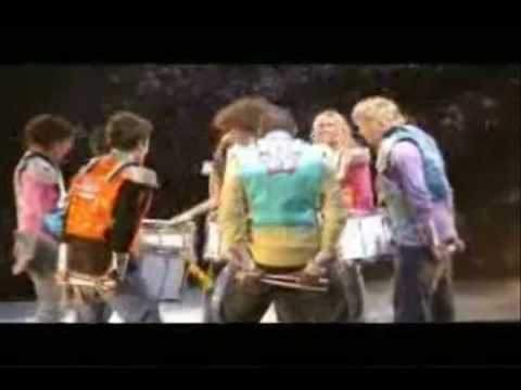 High School Musical The Concert - Marchin' - Corbi...