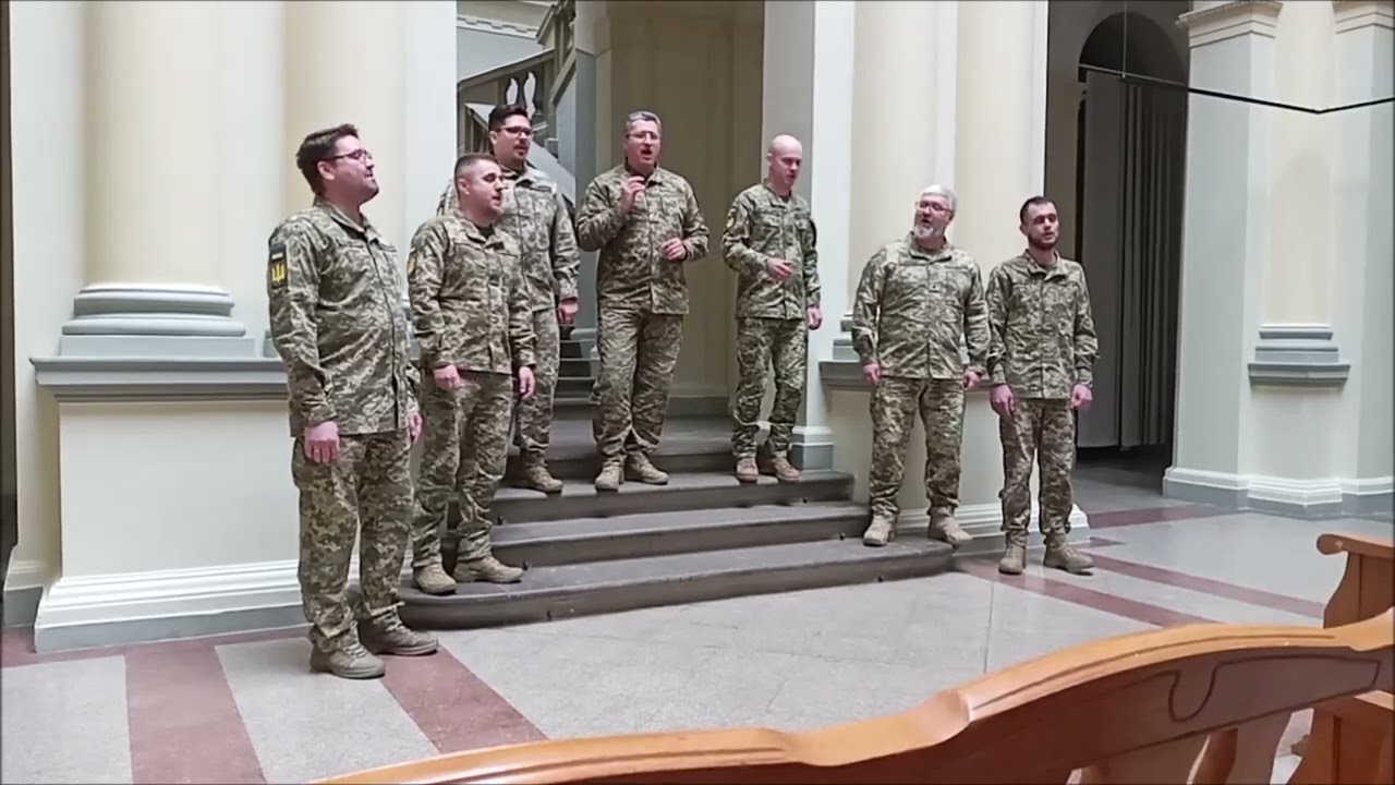 Гуцулка Ксеня Чоловічий вокальний ансамбль Культурні сили