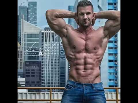 Tyson Dayley Fitness model