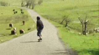 Pepyk On Longboard.wmv