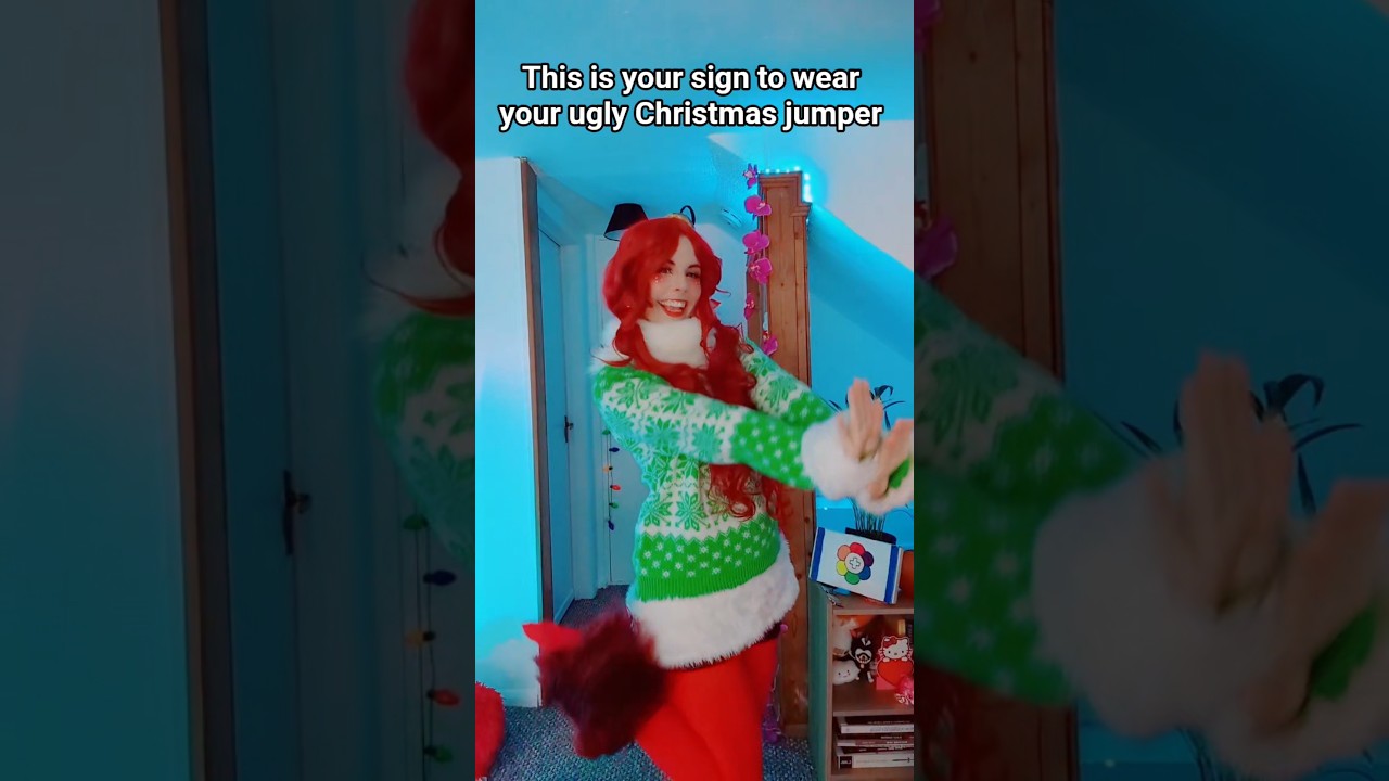Bobette approves of ugly Christmas sweaters #dandysworld #roblox #gaming #cosplay #comiccon