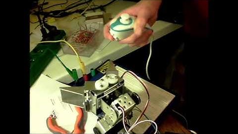 pince robotisée - pilotée par nunchuck & arduino - 1ère Partie