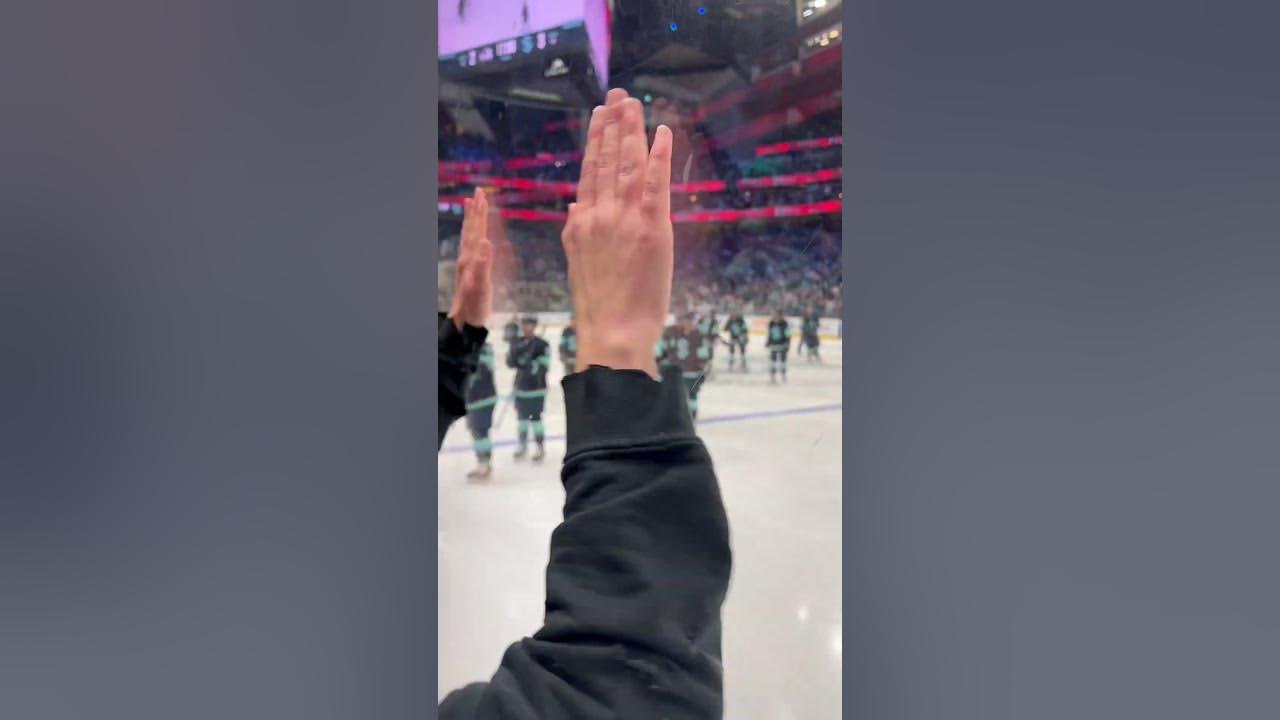 First ever Seattle Kraken Home win in Stanley Cup Playoffs