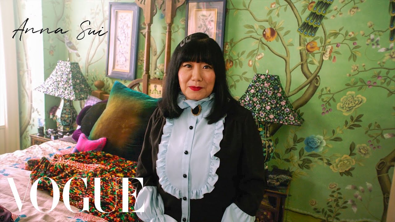 Inside Designer Anna Sui’s Otherworldly Apartment Filled With Wonderful  Objects | Vogue