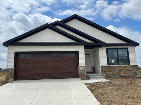 1211 Granite Way, Normal, IL home video tour