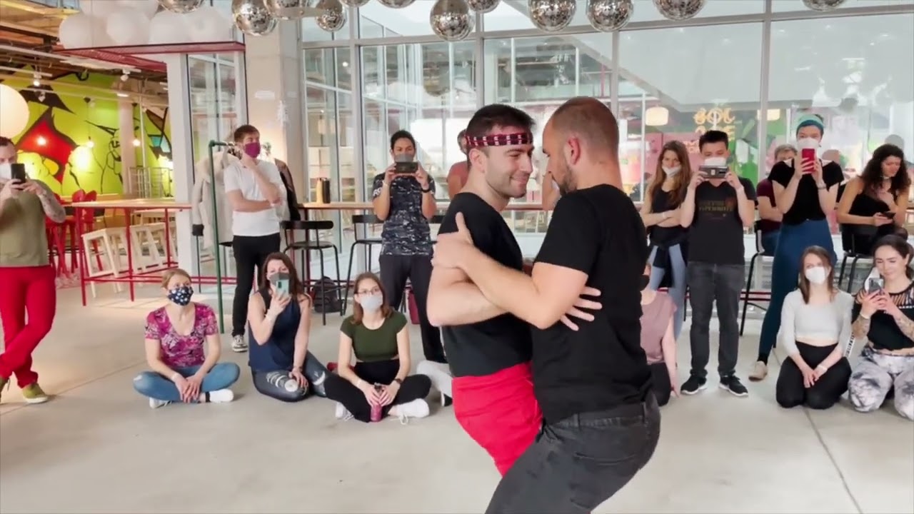 Felipe y Tiago Rolerotation | Austria Bachata Experience Vienna | Two men dancing bachata together