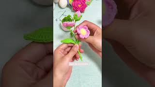 Afghan flowers pattern on funincloud.com #crochet