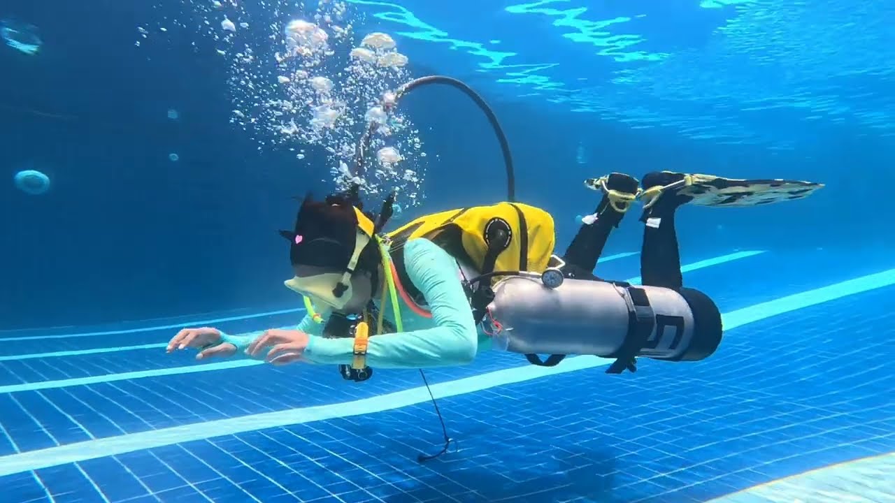 Sidemount skills practice in pool | XDeep Stealth 2.0 | GoPro