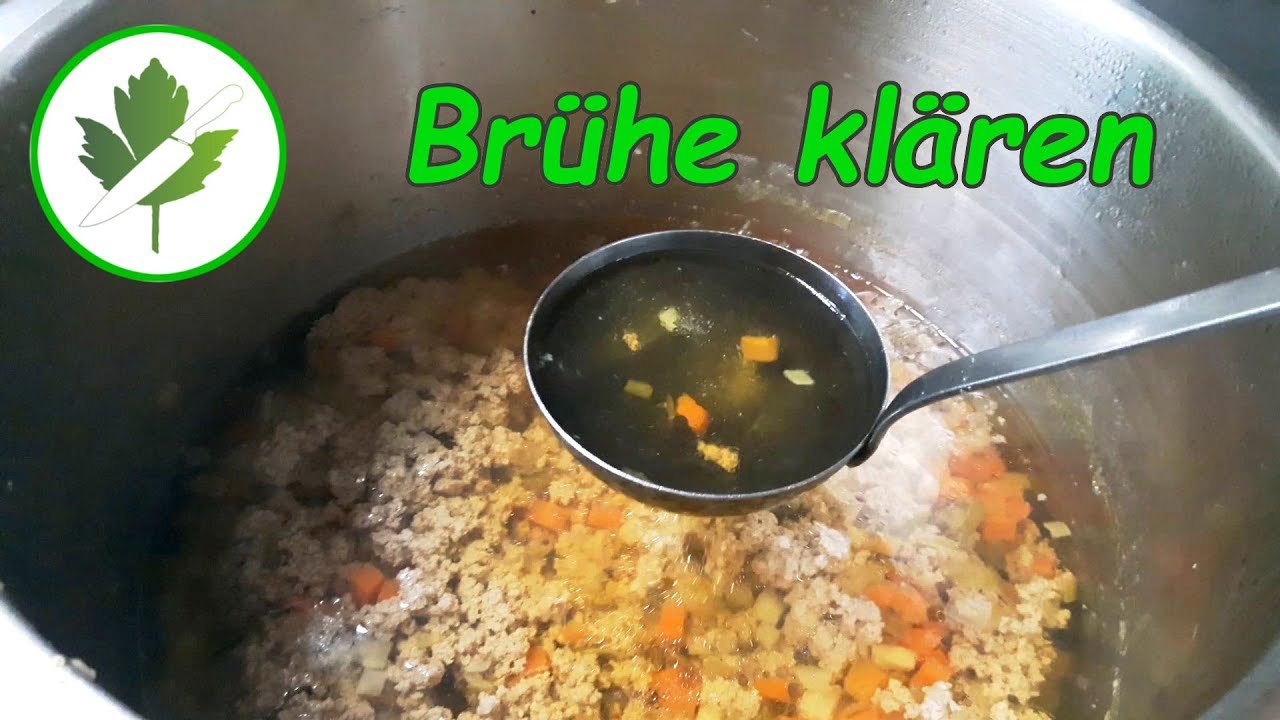 BRÜHE KLÄREN - Grundlagen für Koch-Azubis #Consommé #Kraftbrühe - YouTube