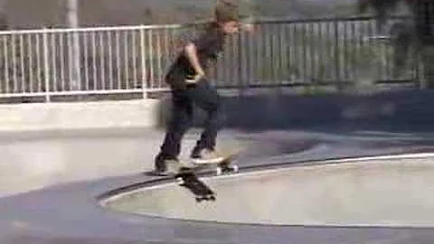 Stupid Skateboarding- Mi