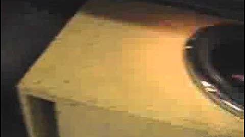 12vdb.com - car audio database: Audiobahn Aw151t.1