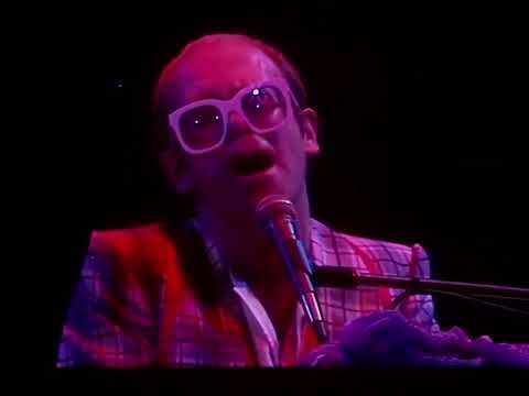 Elton John LIVE HD - Someone Saved My Life Tonight (Playhouse Theatre, Edinburgh, Scotland) | 1976