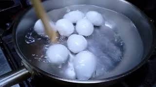 how to get the Egg yolk in the middle / Boiled Eggs