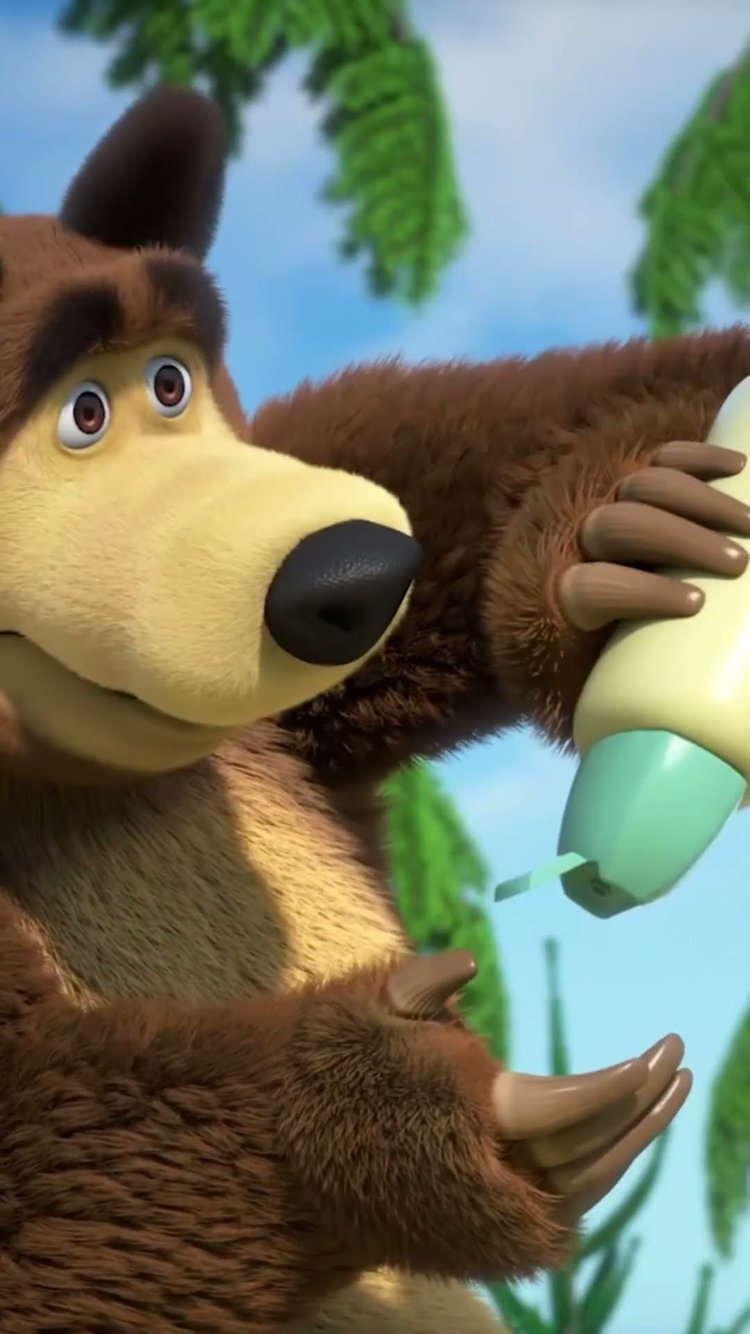 Cuando acabó el champú ???  #Shorts #mashabear #mashaoso #niños #shortsfeed #animación