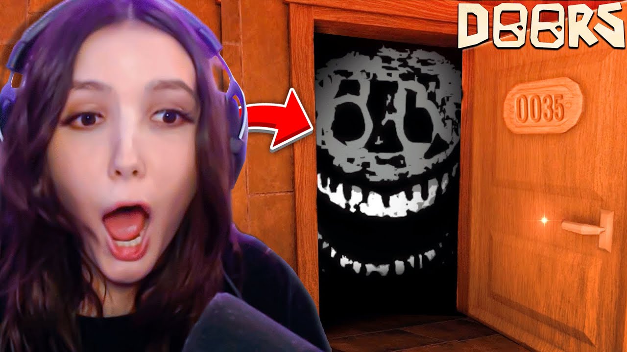 I Told Her ROBLOX DOORS is NOT Scary...