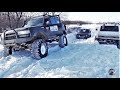 Toyota Land Cruiser 80, Нивы, УАЗ и Great Wall по глубокому снегу.