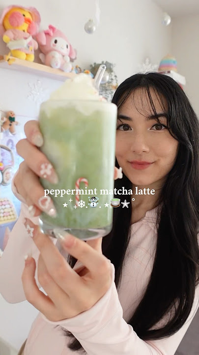 Peppermint Matcha latte (your new fav drink) 💚🤍💚