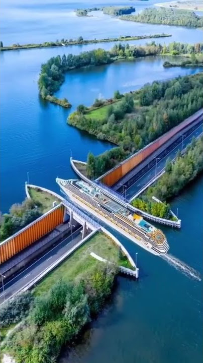 Netherland's Unique Water Bridge: Aquaduct Veluwemeer