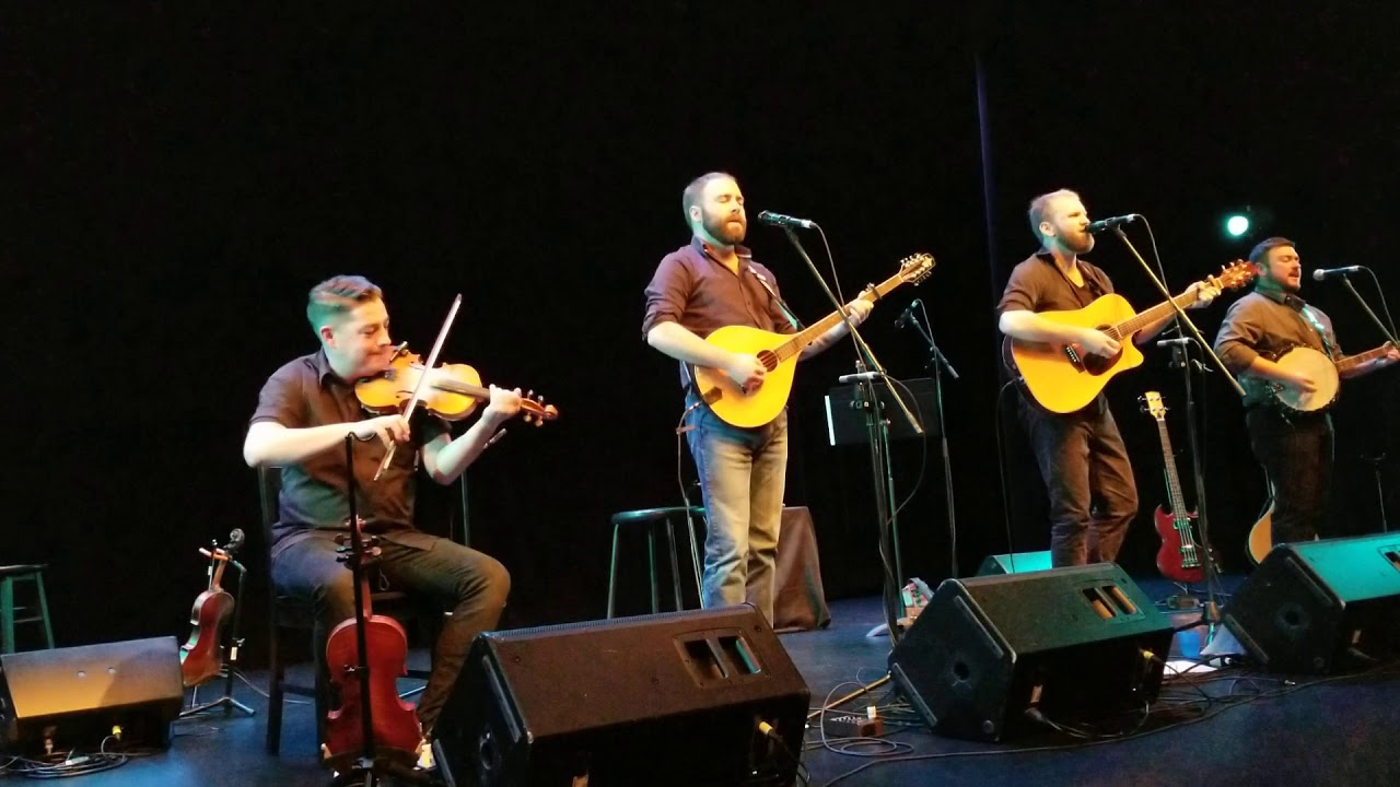 YouTube에서 The Old Shoreline - Rum Ragged - Live at LSPU Hall 보기 YouTube에서 The Old Shoreline - Rum Ragged - Live at LSPU Hall 보기