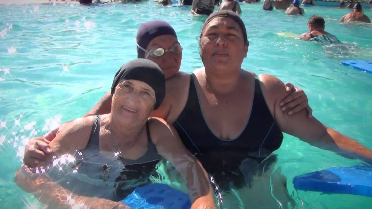 VIDEO ADULTOS MAYORES - YouTube