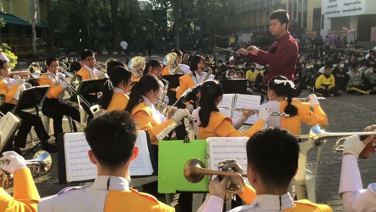 พรปีใหม่ วงโยธวาทิตโรงเรียนหอพระ จังหวัดเชียงใหม่