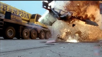 Terminator 3 Music Video - The Crane Chase