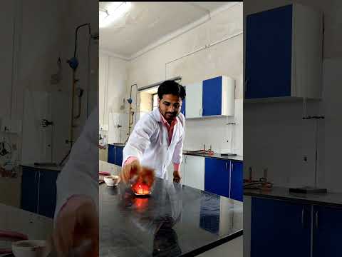 chemistry experiment with KMnO4 and H2SO4 #exothermicreaction #oxidation #practical