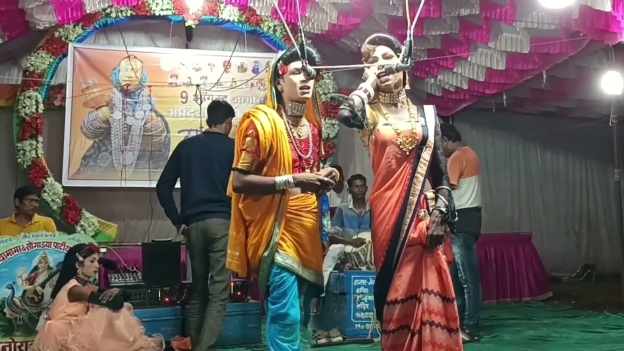 Jehe varo chale tehe giya adivashi pavu phosi giya 