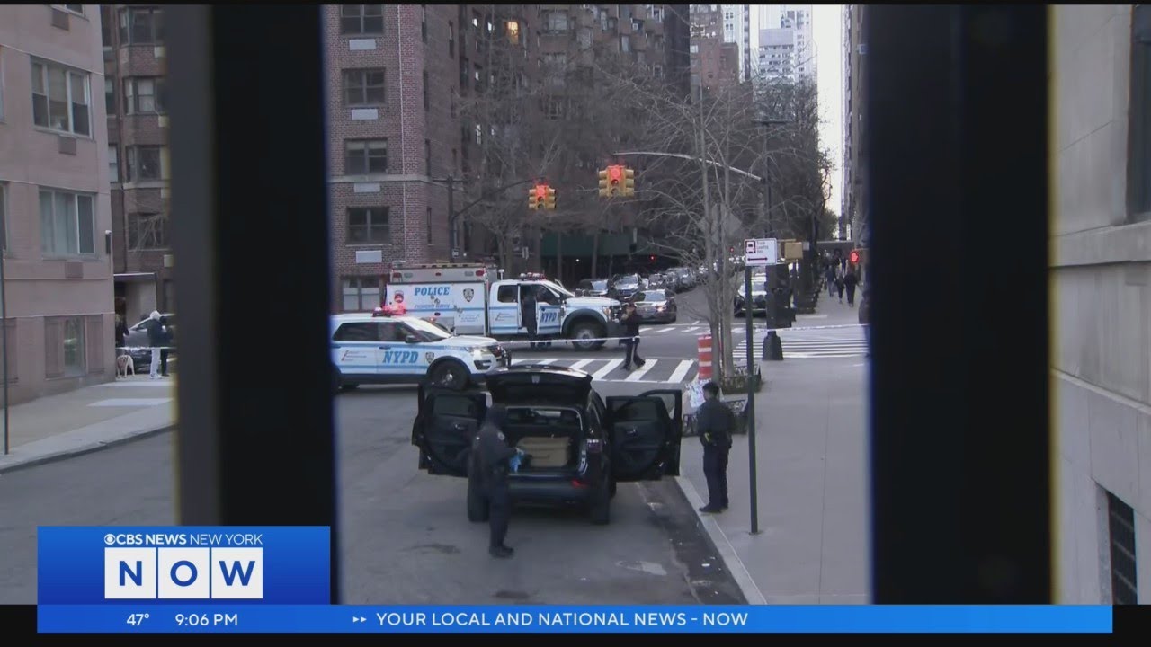 Police: Woman found dead in back of car in Manhattan - YouTube