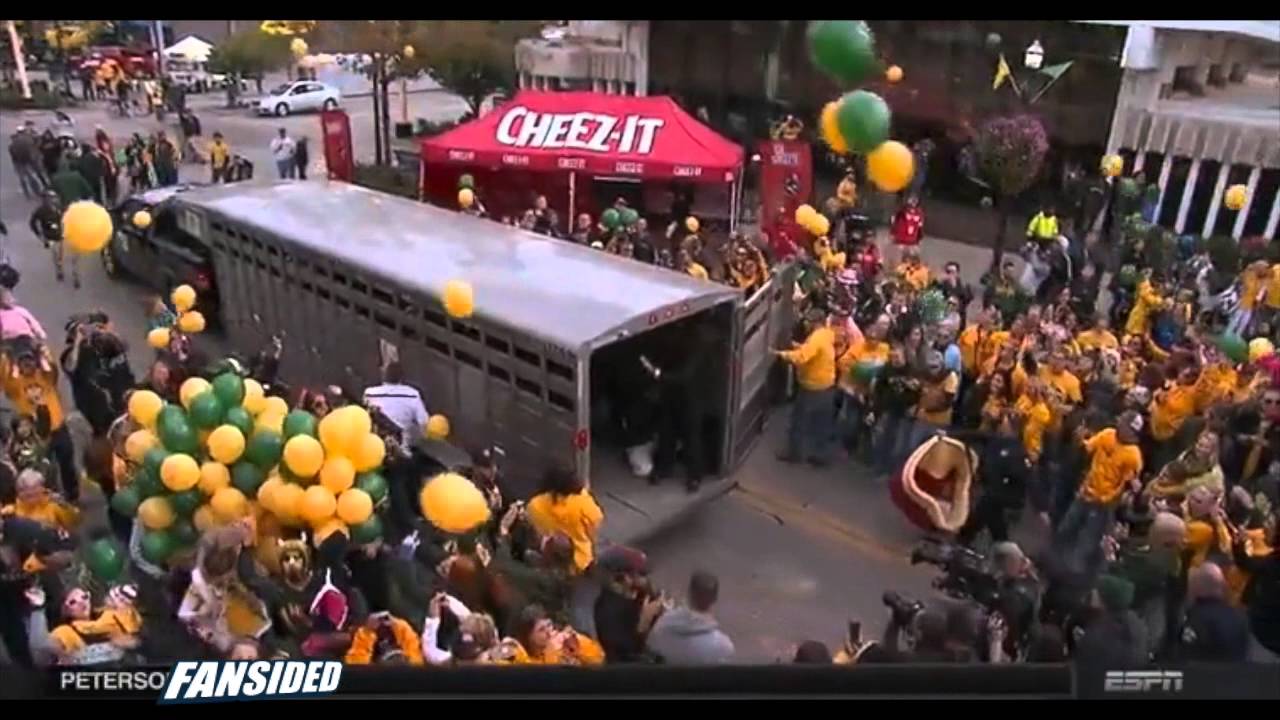 camera iphone 8 plus apk North Dakota State: Lee Corso’s head gear pick on College GameDay for Week 3