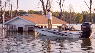 Fishing Flooded Houses for Big Bass!