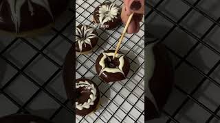 Drizzle tutorial mini donuts