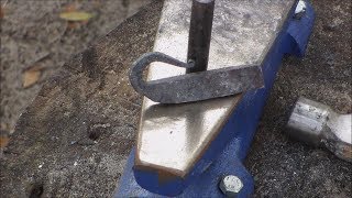 How to forge a Colonial flint striker in your backyard!