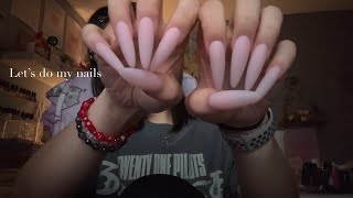 We broke up Let s do my nails while I talk about it