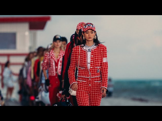 Yuna arrives at the Chanel Cruise 2022/2023 Fashion Show on