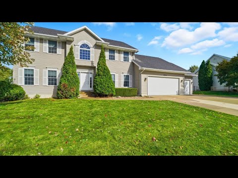 2706 Country Meadow Ln, Cedar Falls, IA home video tour