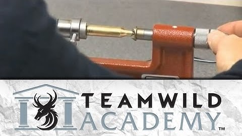 Reloading with Hornady - Re-sizing the Cases