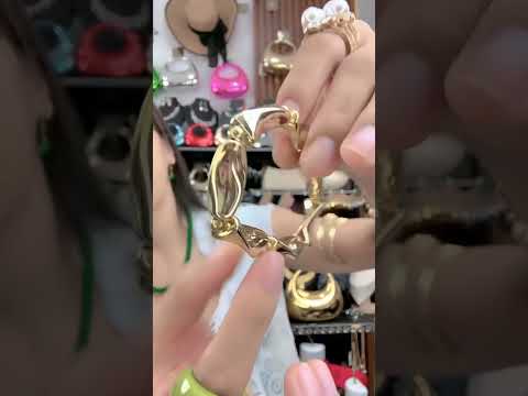 Vòng tay kim loại cho nữ, tông sang trọng nhẹ nhàn_1