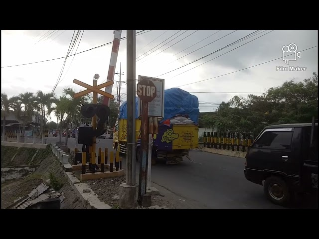 Perlintasan Kereta Api Jalan Ahmad Yani (JPL 191) Gebang Kota Blitar class=