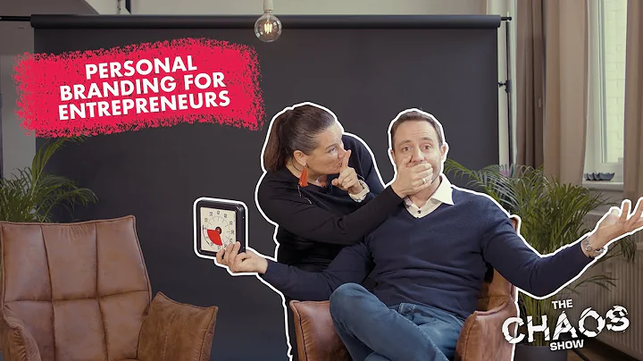 How to build your personal brand on stage with Suy...