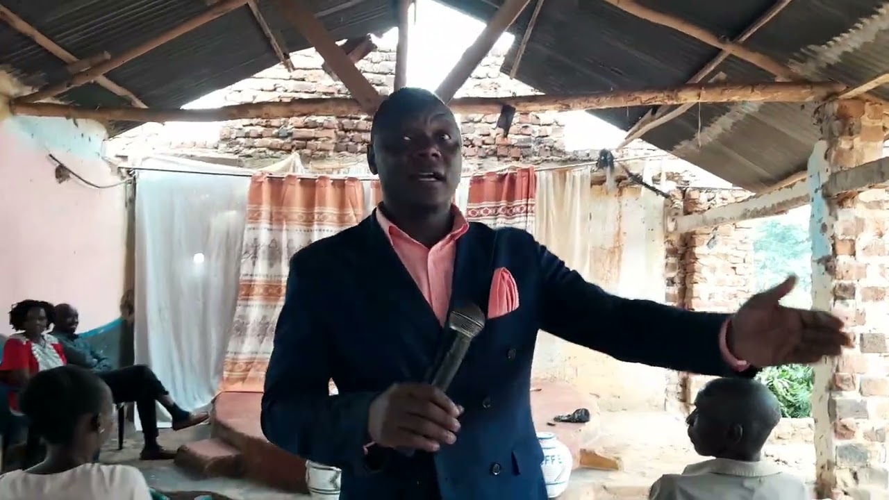 Ministering @Walls of Fire Kiremezi (Purpose, Season and Chosen Vessel by PS Martin Williams Bunjo