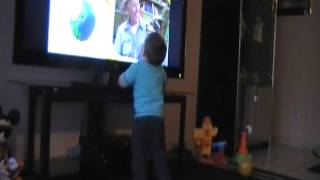 Baby shaking butt to Barney